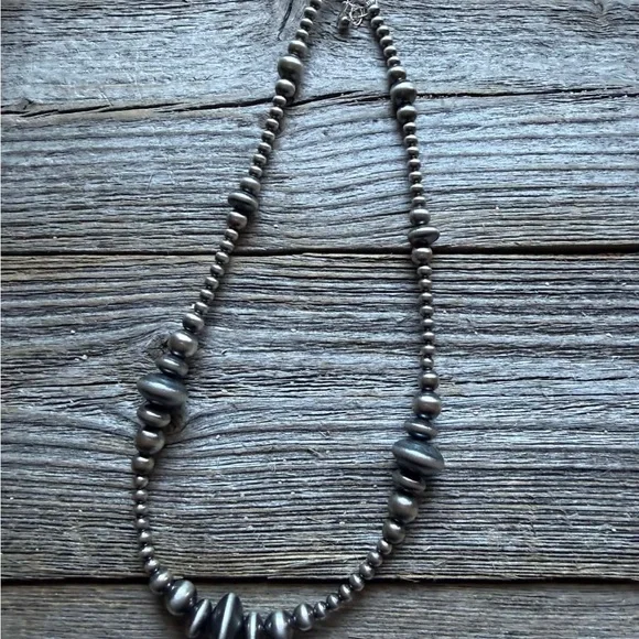 Sterling silver multi graduated bead necklace 16 inch